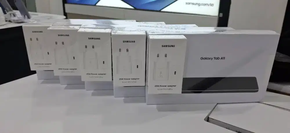 Samsung Tab 11 Free TA 25w New