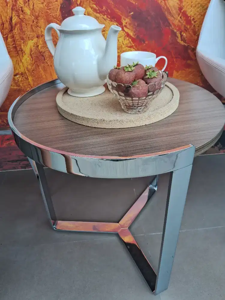 Meja Nakas Bulat / Coffee Table D50cm T51cm