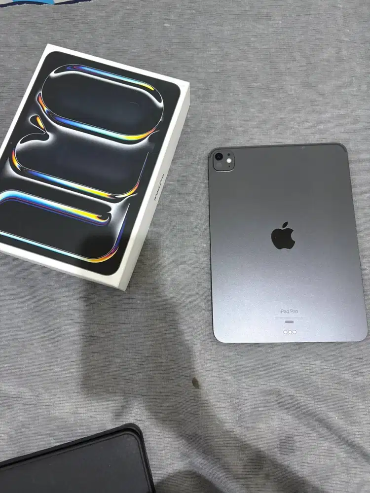 Dijual Ipad Pro 11 inci (M4) 256 GB Tahun 2025 Resmi Ibox Wifi Only