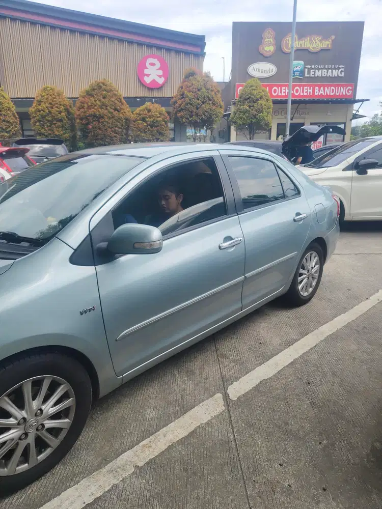 Toyota Vios 2010 Bensin