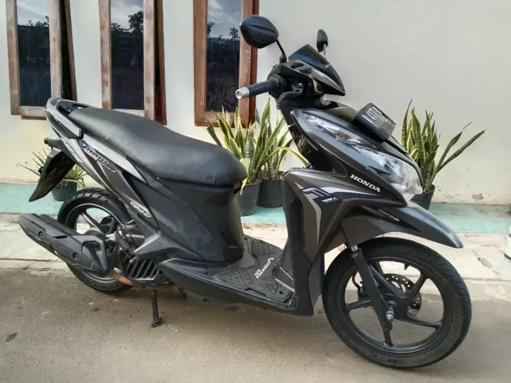 Honda vario kzr tahun 2014