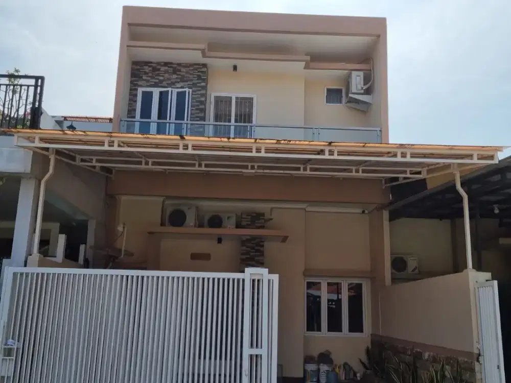 DIJUAL RUMAH FULL RENOVASI MINIMALIS HADAP BARAT DAYA JUAL MURAH DI PURI GARDENA