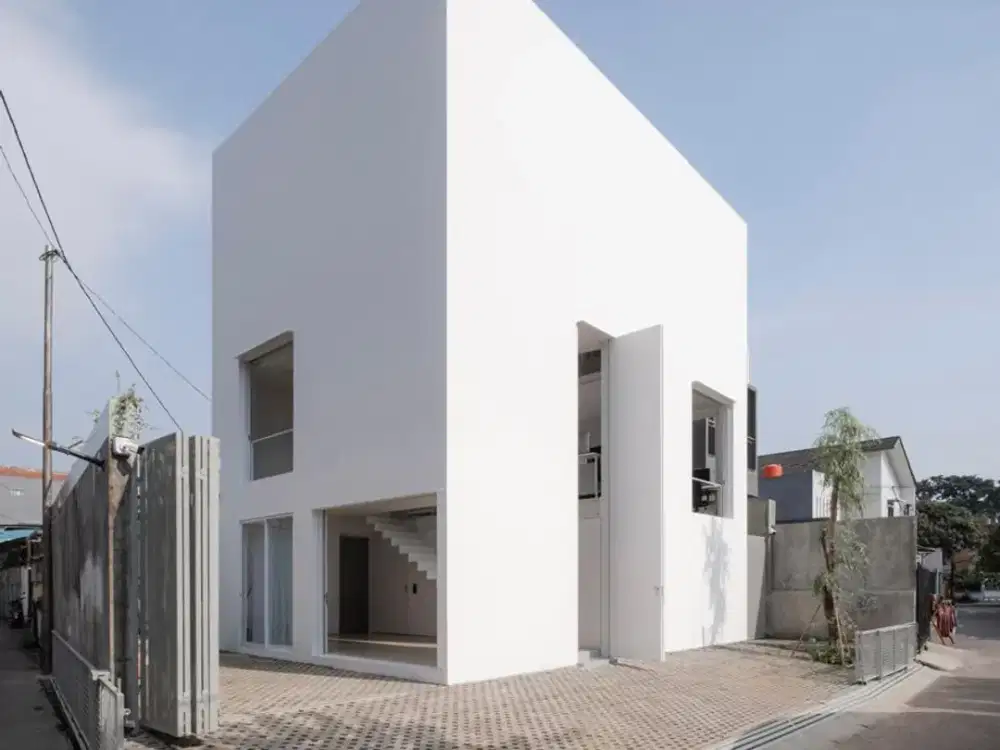 Rumah / Kantor Modern 3 Lantai di Lodaya Bandung – Tengah Kota, Siap Pakai, Investasi Kuat