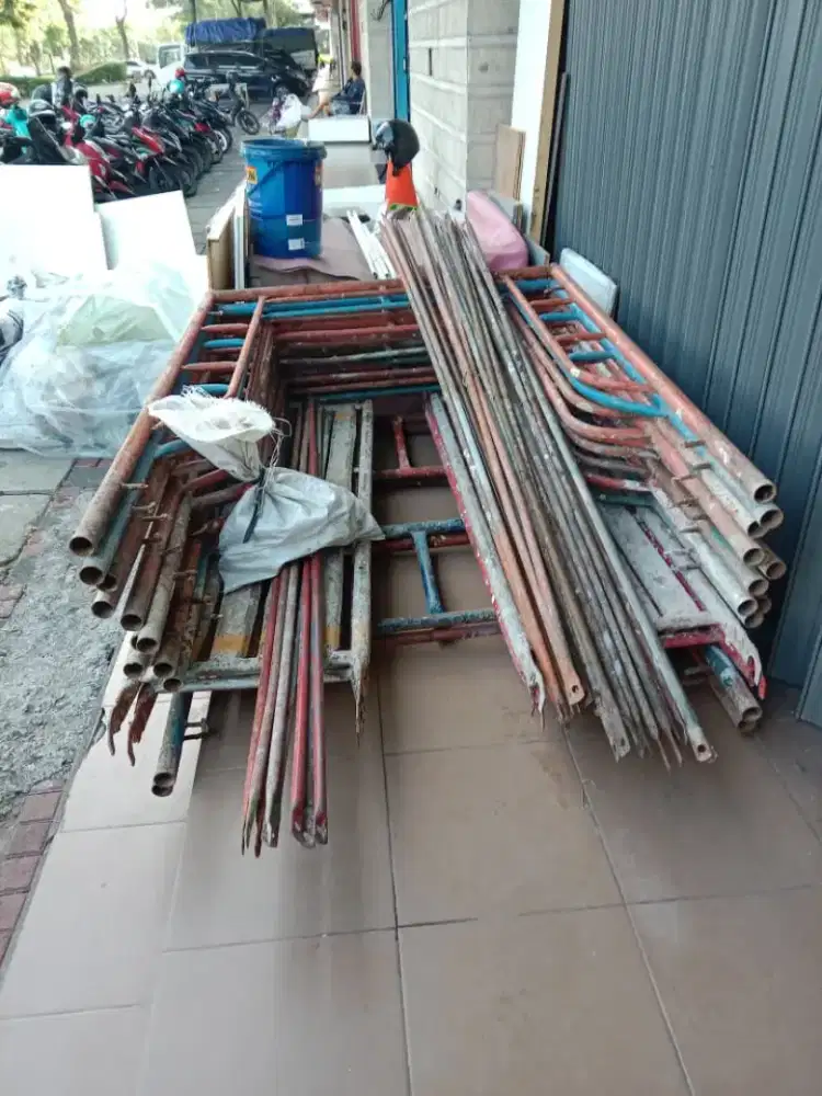 jual metal plank ,pipa,jack base ,uhead bekas