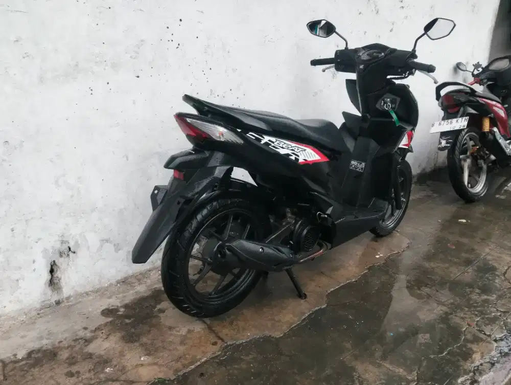 beat cbs 2023 stnk akur plat