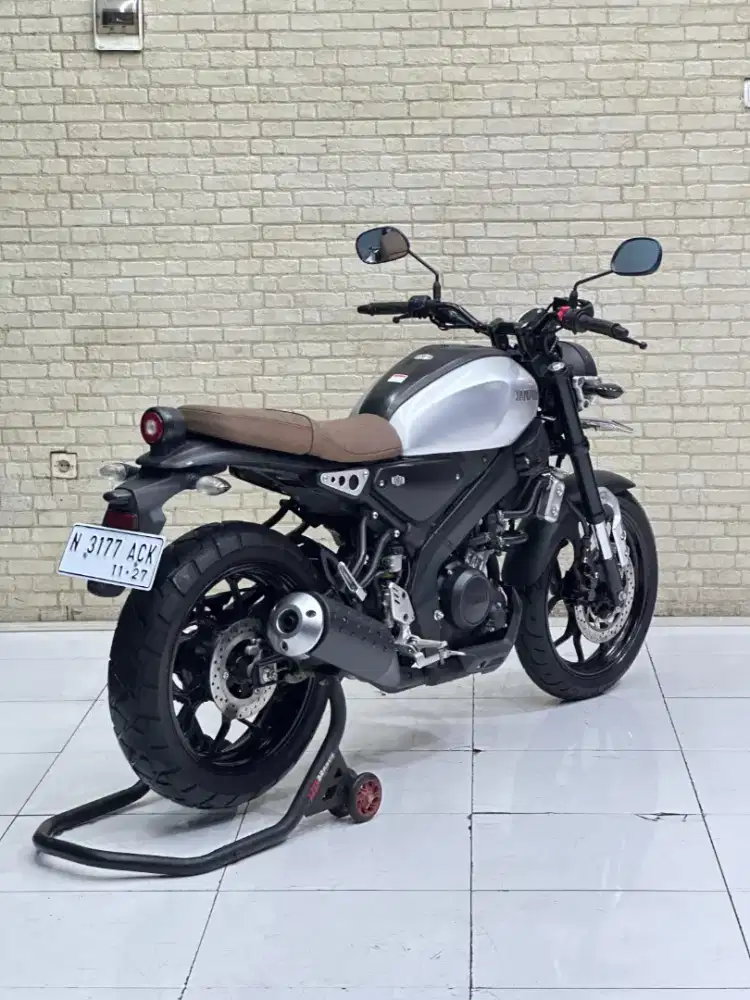 RETRO BIKE‼️ Yamaha XSR 155 2022 Silver | Dava Mustika
