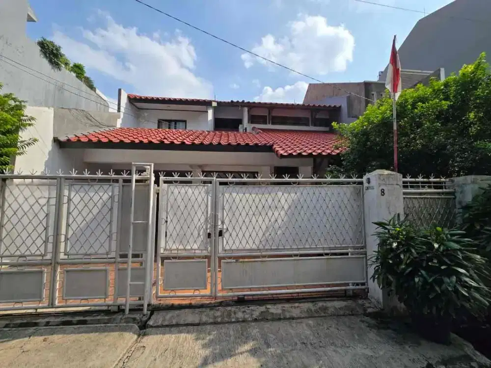 Dijual Rumah di Komplek Grand Trevista Kebon Jeruk