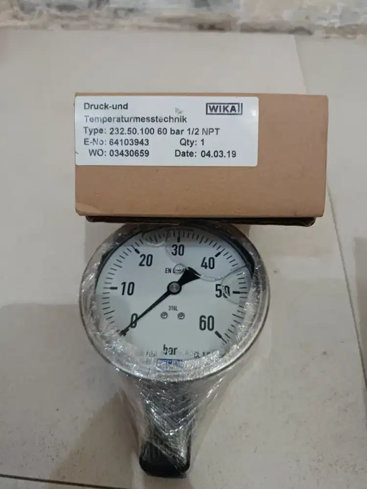Pressure gauge 1/2 NPT