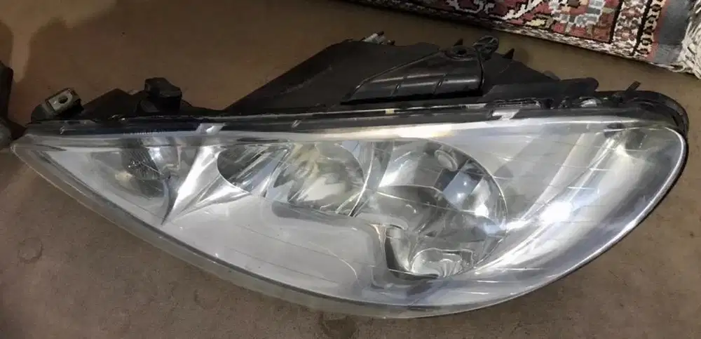 HeadLamp PEUGEOT 206 R/L copotan