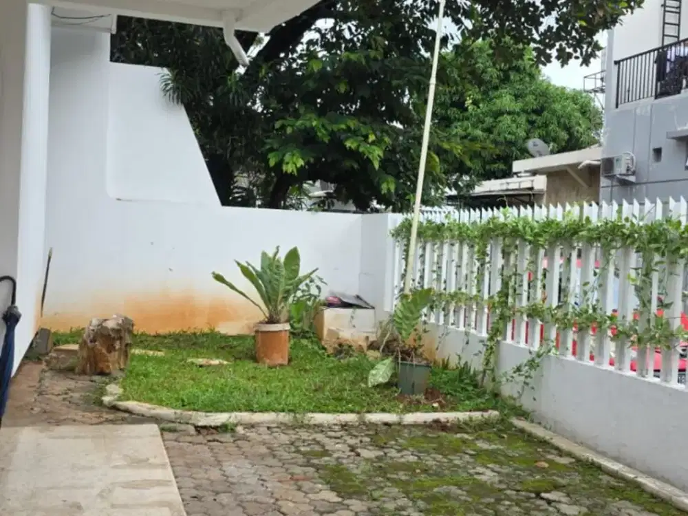 Jual Rumah Sunrise Garden Hadap Timur Jakarta Barat