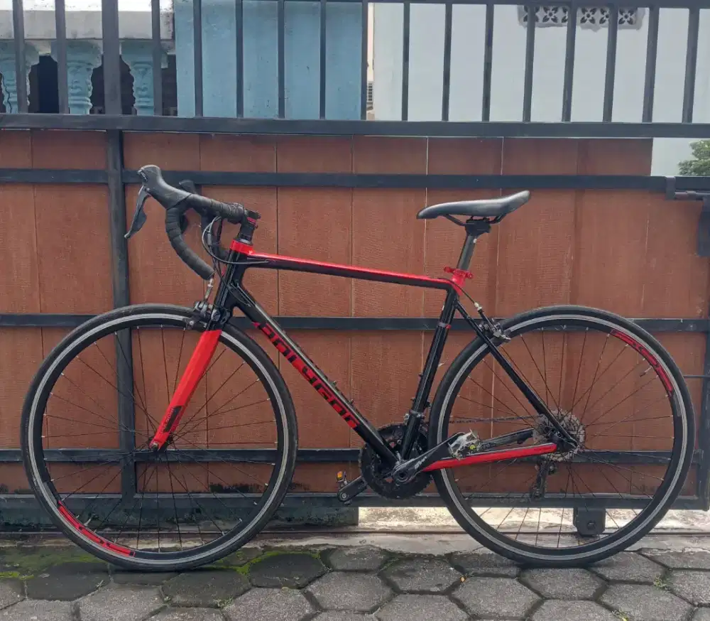 Polygon strattos s3 size L