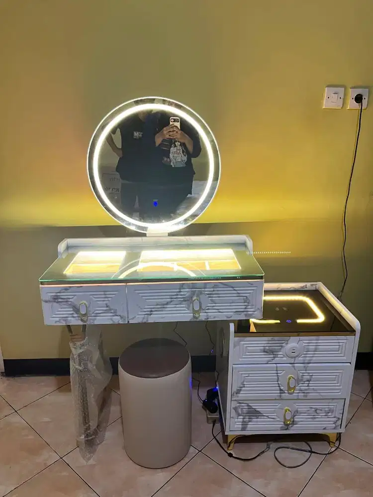 PROMO MEJA RIAS RIAS LAMPU LED + BLUETOOTH SPEAKER SALE GRATIS ANTAR