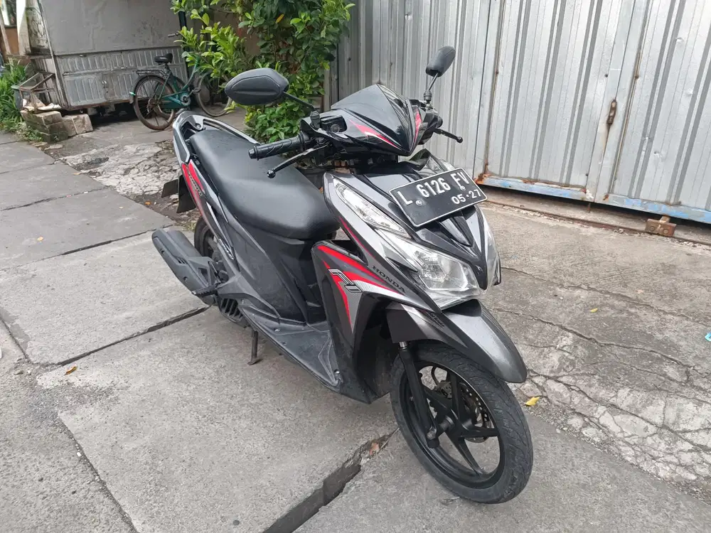 UD ENY MOTOR - Honda Vario 125 thn 2014 mulus