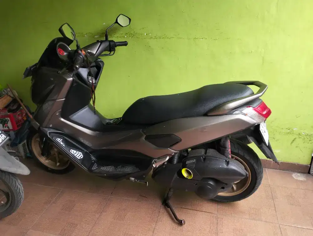 Di jual.. Nmax 2018 Pajak panjang sekali. 17,8jt nego.