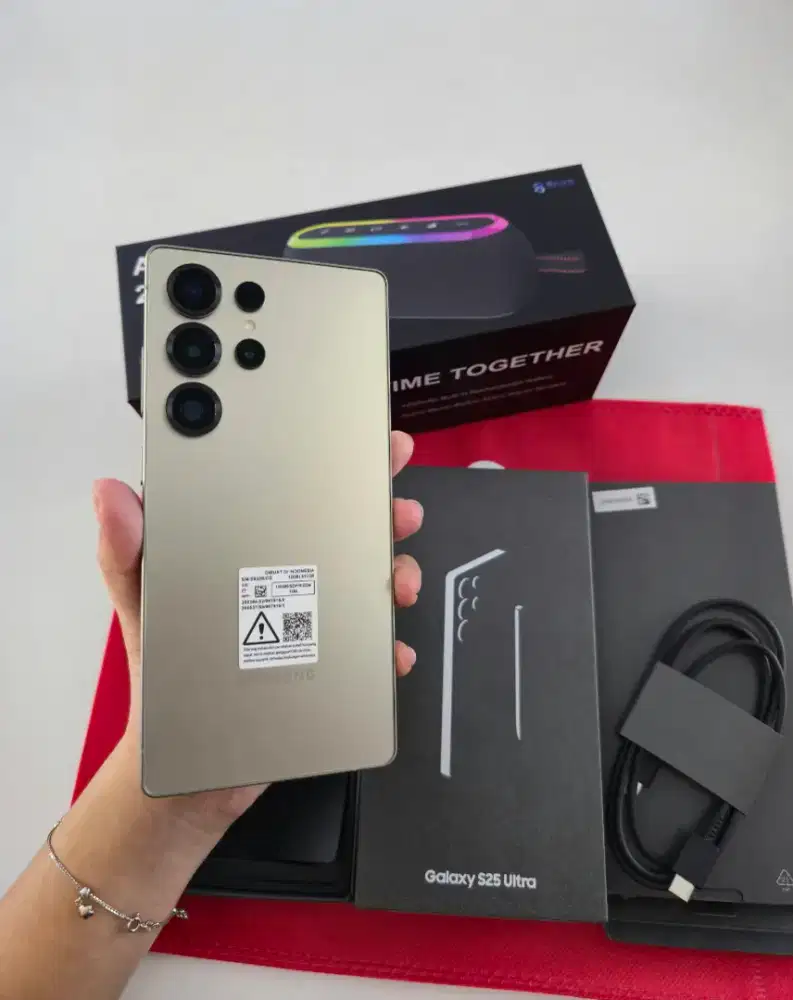 READY SAMSUNG GALAXY S25 ULTRA FREE BUDS 3 FE sampai 11jan