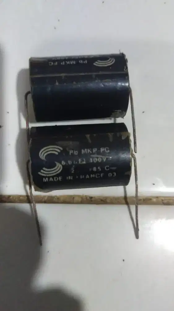 Kapasitor SOLEN 22 uF