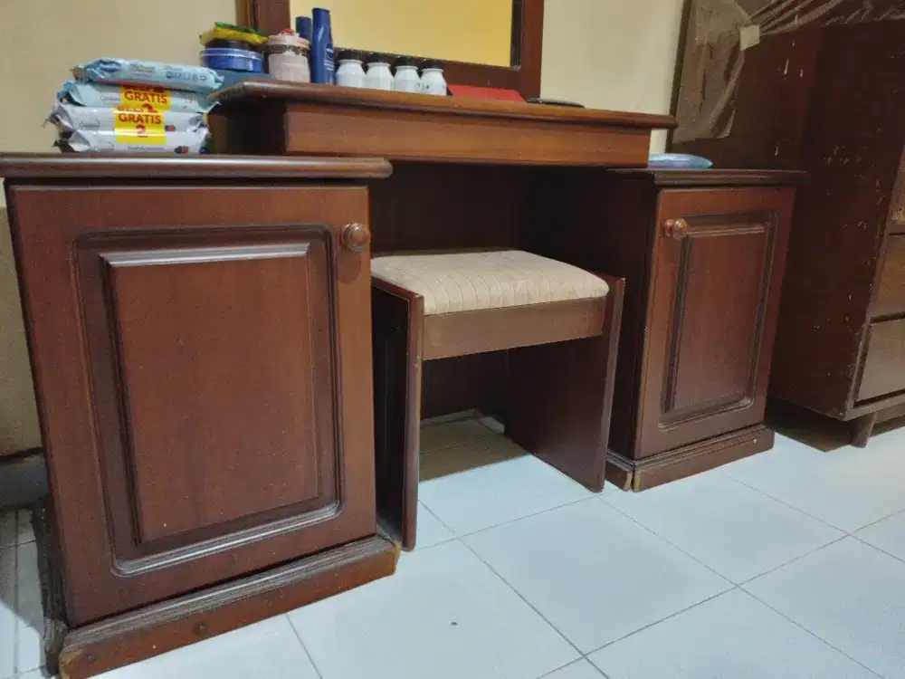 Jual meja rias kayu jati asli
