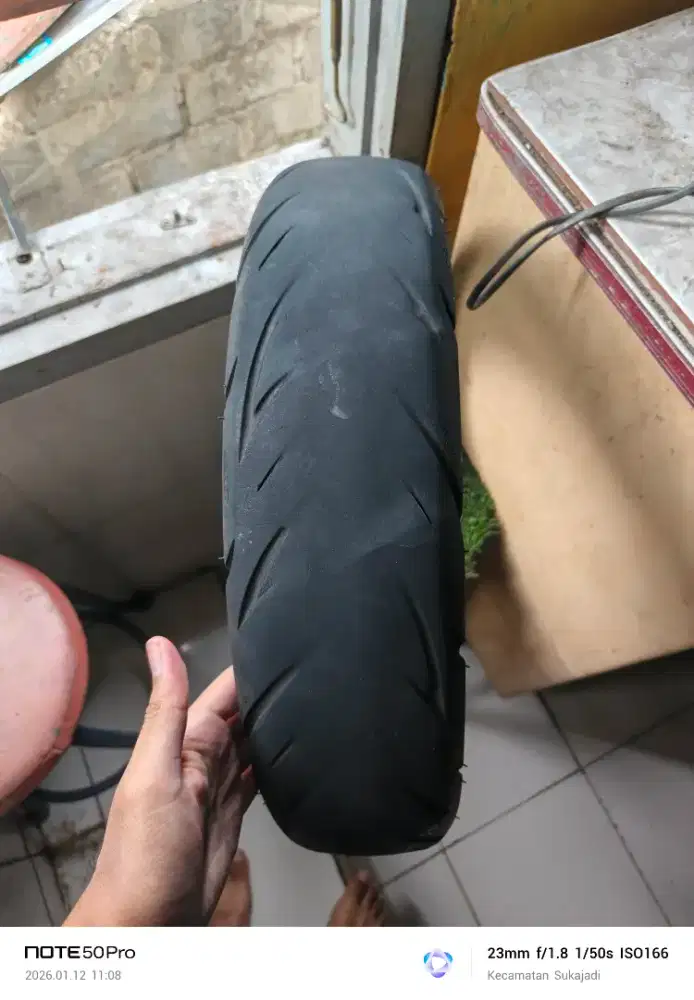 Ban tubles luar belakang ukuran ring 14