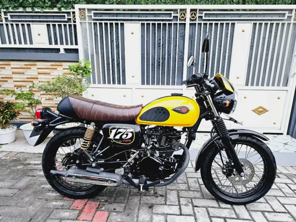 Kawasaki W175 tahun 2019 ciamik