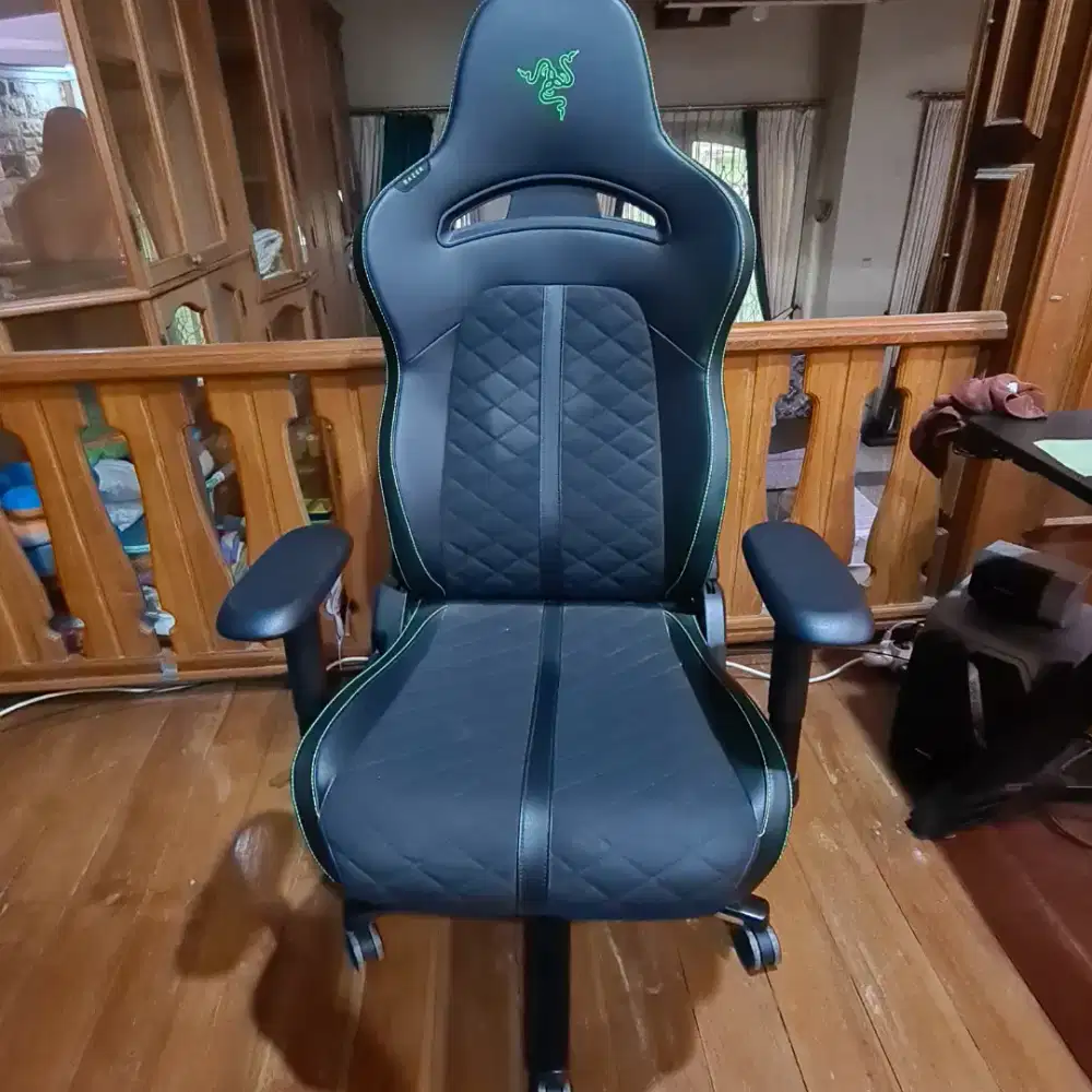 Razer Iskur X - kursi gaming