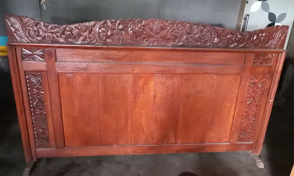 Gebyok/partisi jati lawas