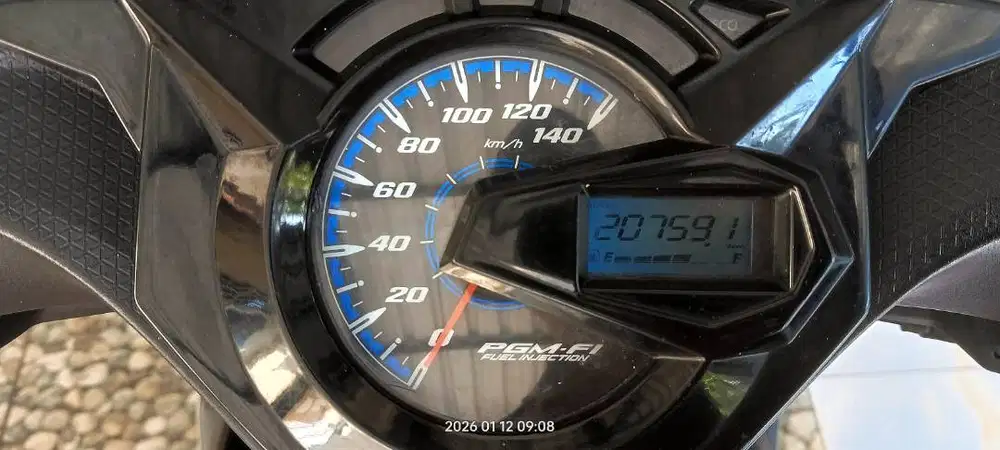 Honda BEAT DELUXE tahun 2022 low kilometer