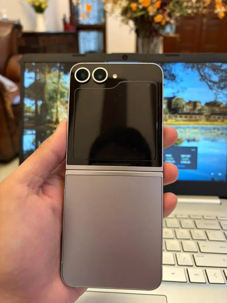 Samsung Z flip 6 Silver 512 GB