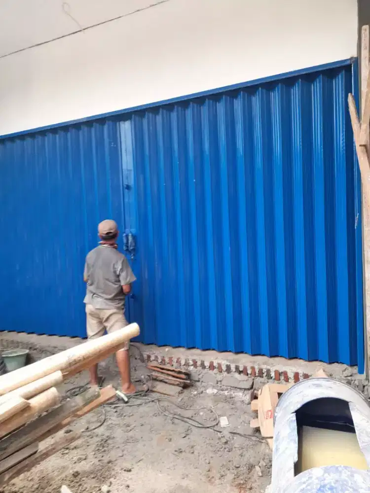 Rolling door ruko folding gate galvanis