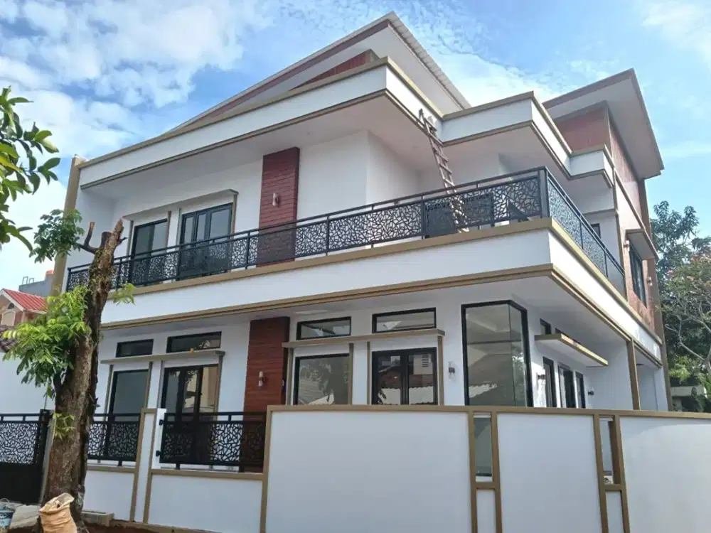 Dijual Rumah Bangunan Baru Di Kencana Loka BSD