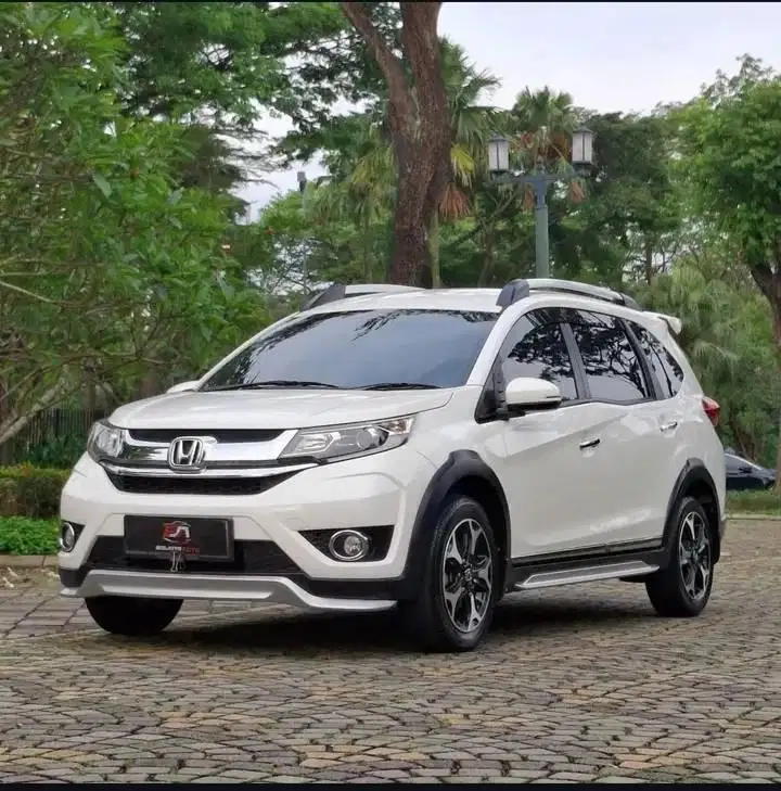 HONDA BRV PRESTIGE AT MATIC 2018 KM 45RB.