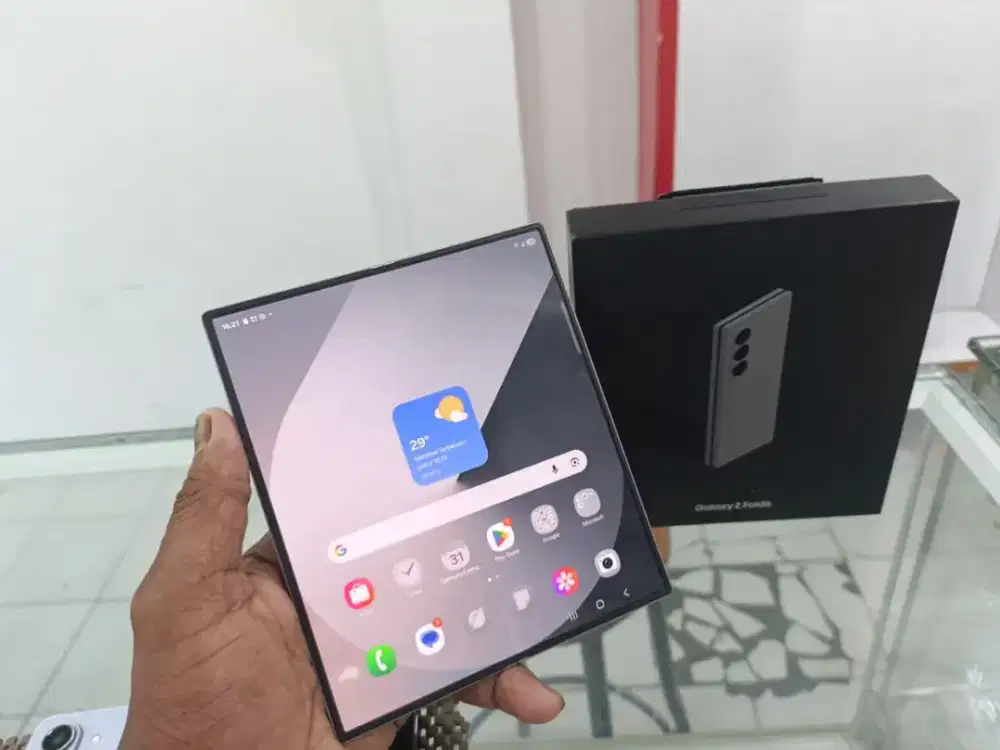 Samsung Z fold 6 12/512gb silver mlus lengkap