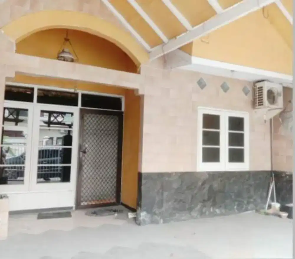 Dijual rumah siap pakai Pondok candra