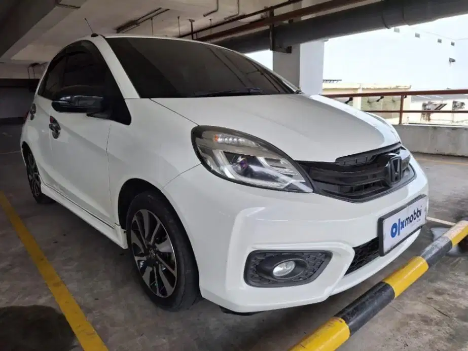 DP RENDAH Honda Brio 1.2 RS Bensin-AT 2016 3DE