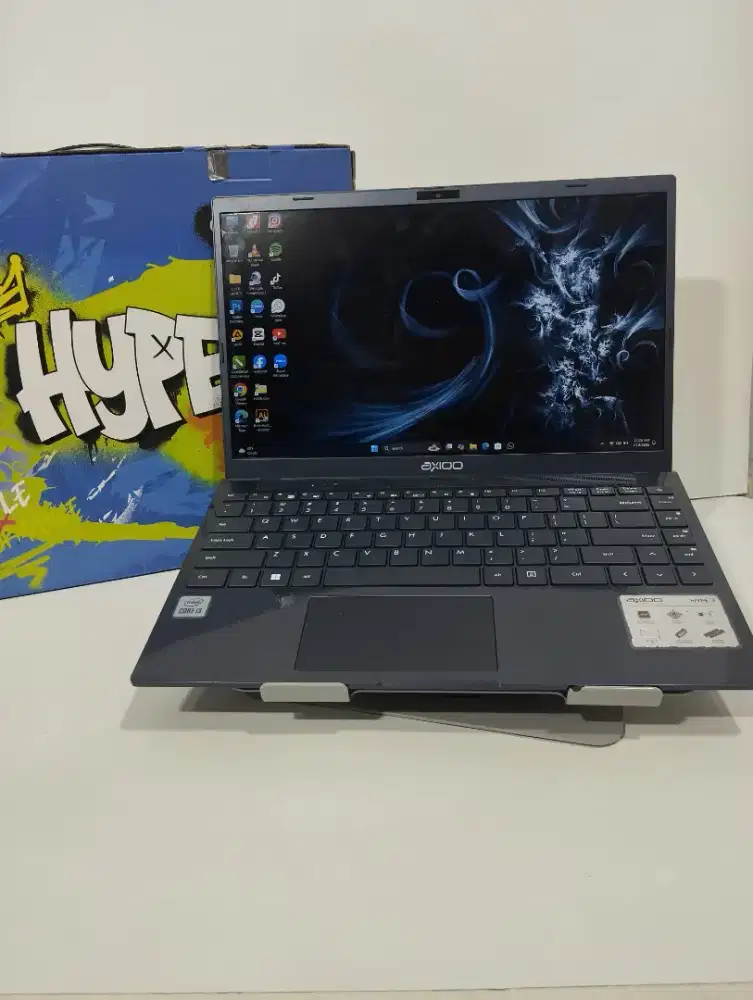 LAPTOP AXIO HYPE 3