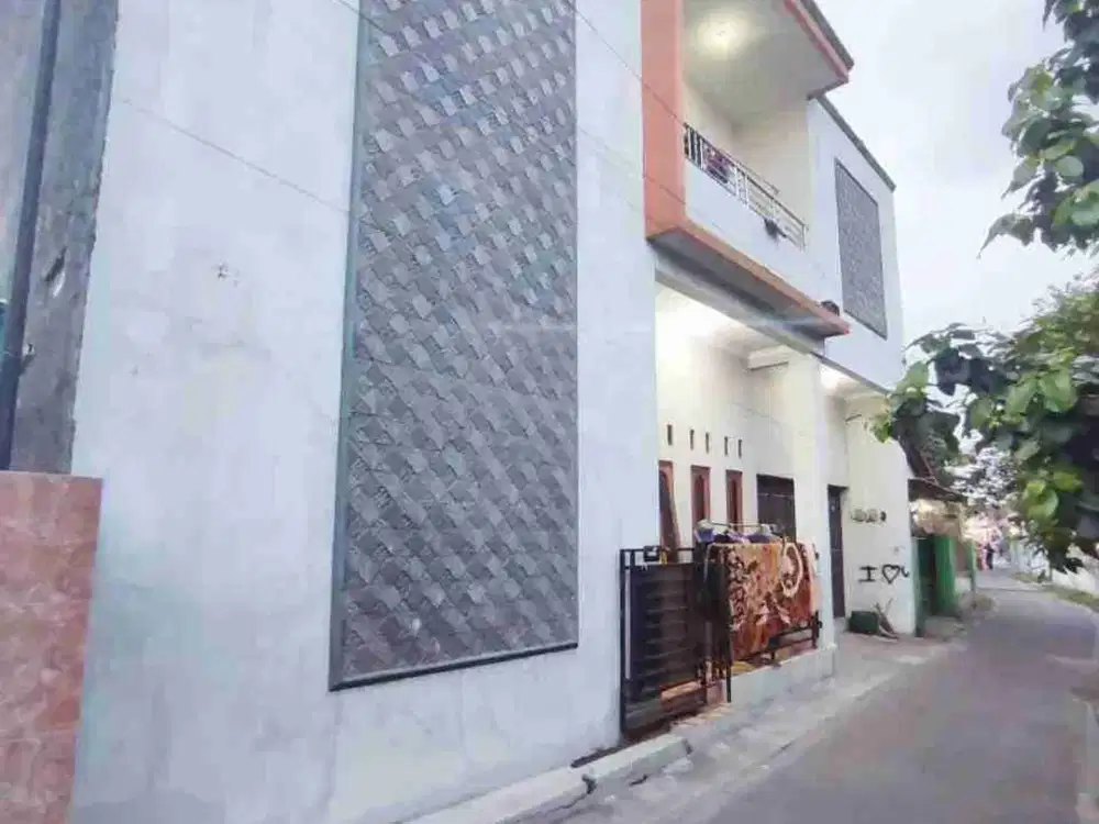 Kos Aktif Kawasan Kampus UMS Siap Pakai 2 lantai