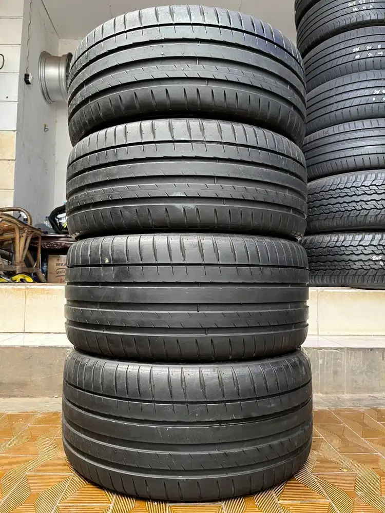 Ban Michelin Pilot Sport 4 245 40 r17 & 225 45 r17 4Pcs