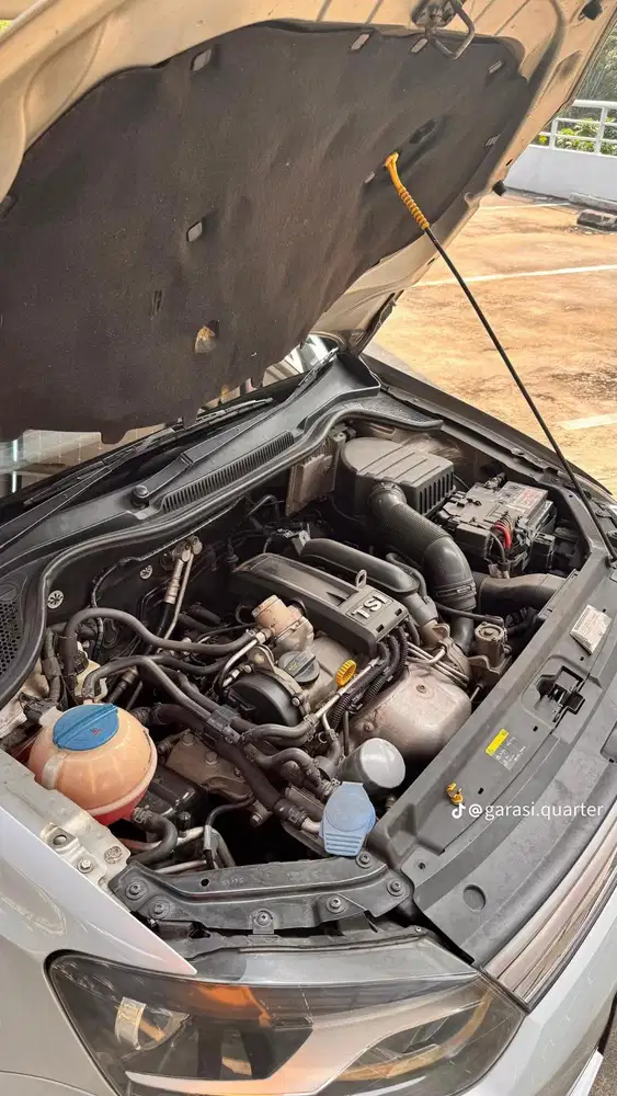 Volkswagen Polo 2016 Bensin