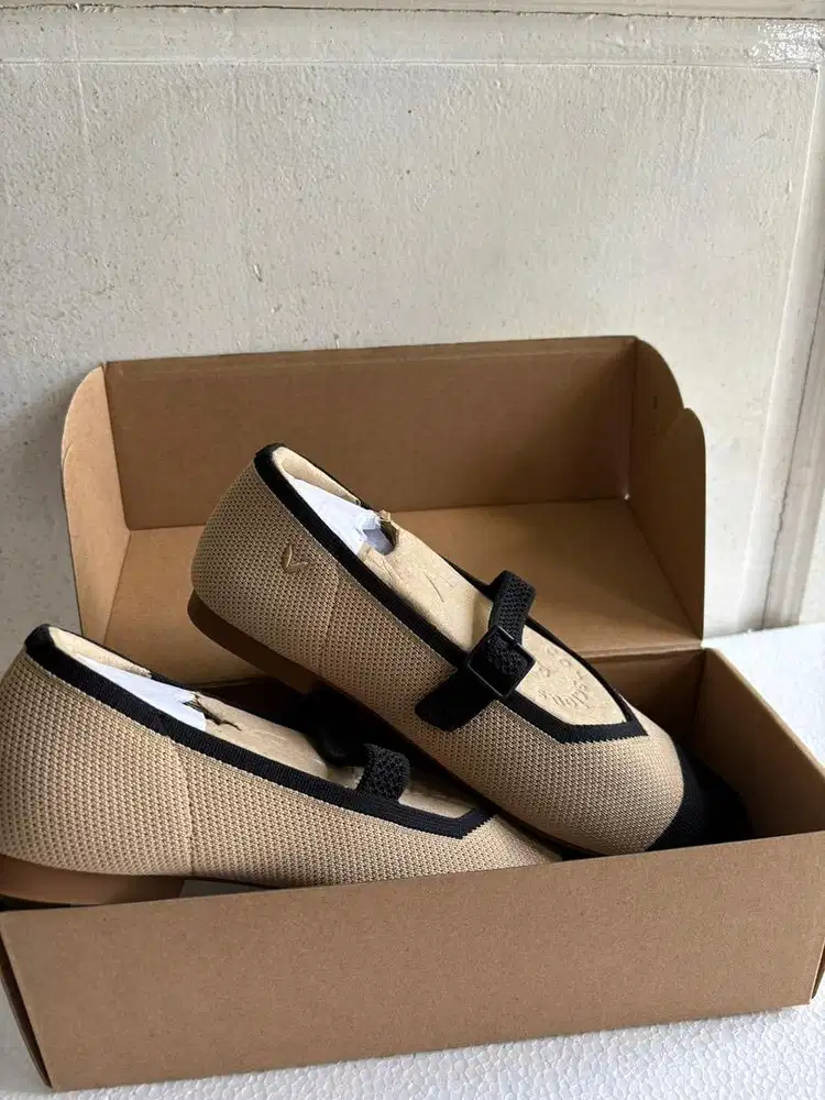 Vivai*a mary jane square toe size 37