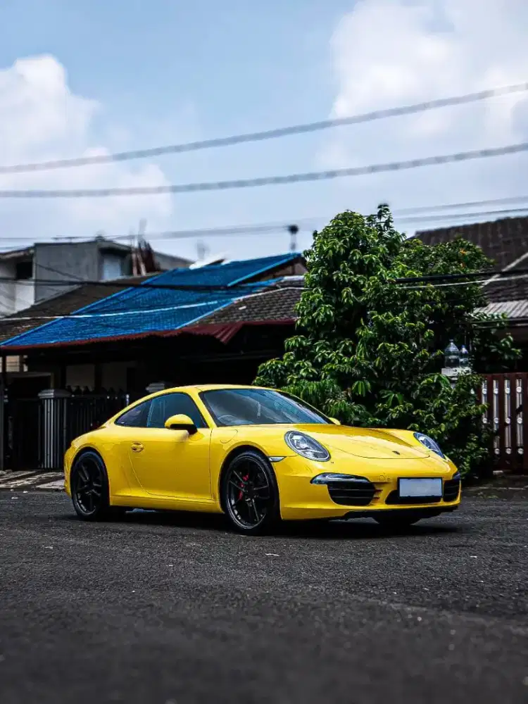 Porsche 911 Carrera Full Options 2012