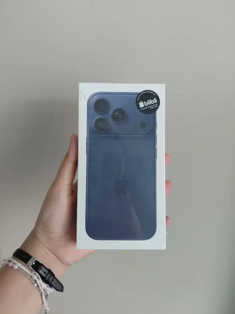 READY BNIB RESMI IPHONE 17 PRO 256GB - DEEP BLUE (HARGA UNDER IB0X)