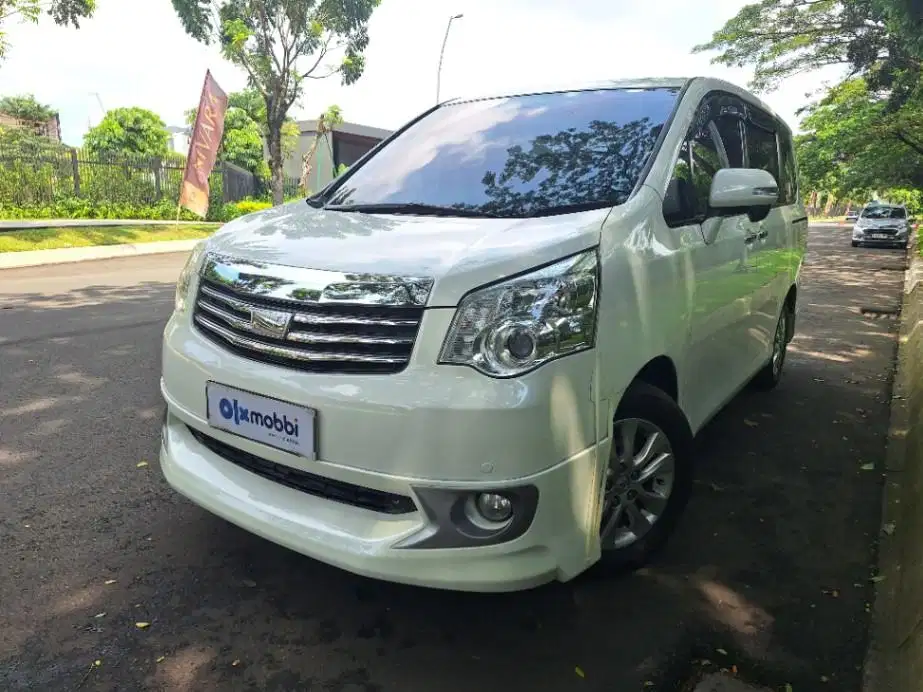 LOW DP Toyota Nav1 2.0 V Limited Bensin-AT 2017 EYP