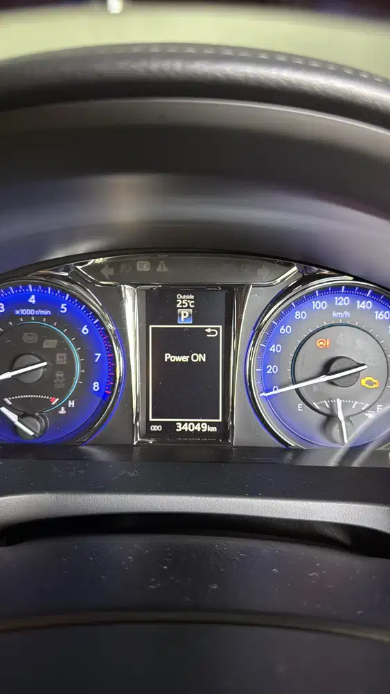 DIJUAL TOYOTA CAMRY 2.5v AT