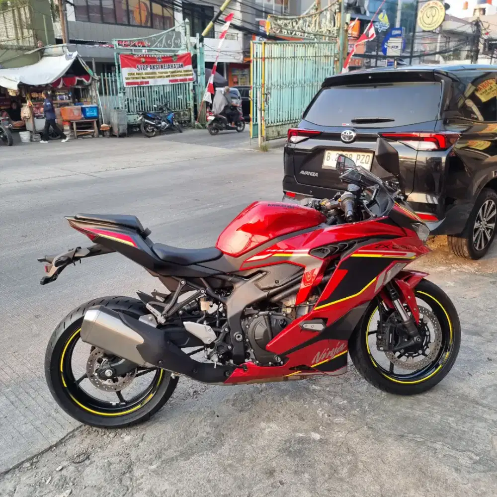 KM 400 PERAK Kawasaki ZX25R SE ABS QS TFT 2025 bln 2 Ninja 250