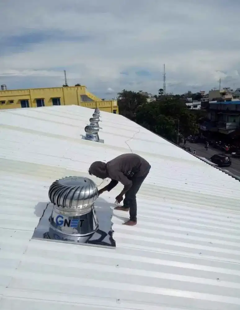 Tukang atap bocor tukang panggilan perbaikan atap