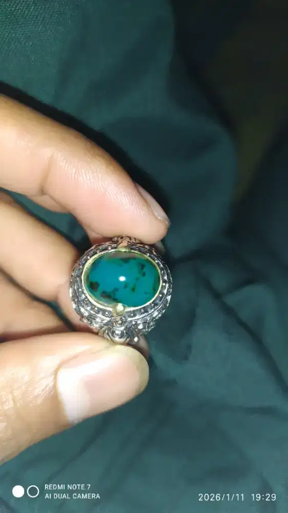 Bacan kristal Doko majiko