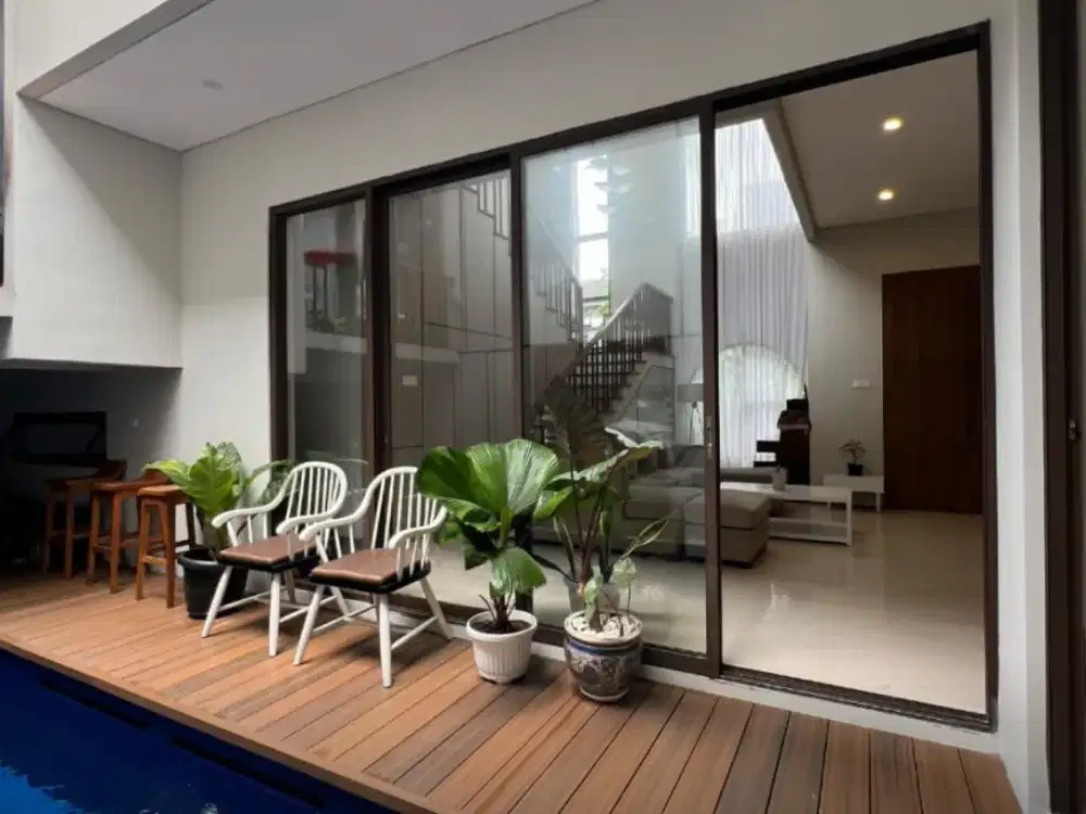 BRAND NEW RUMAH MODERN TROPIS CILANDAK LOKASI STRATEGIS POSISI HOOK