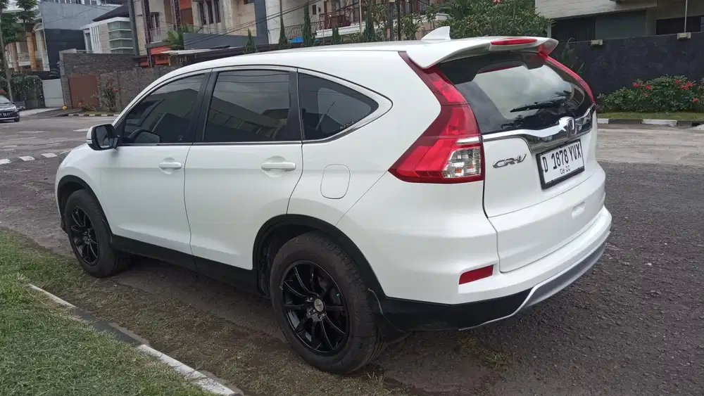 Honda CR-V 2015 Bensin