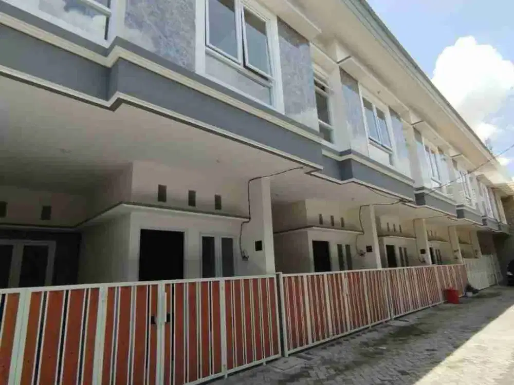 900 juta‼️Jual Rumah Siap Huni Ploso Surabaya