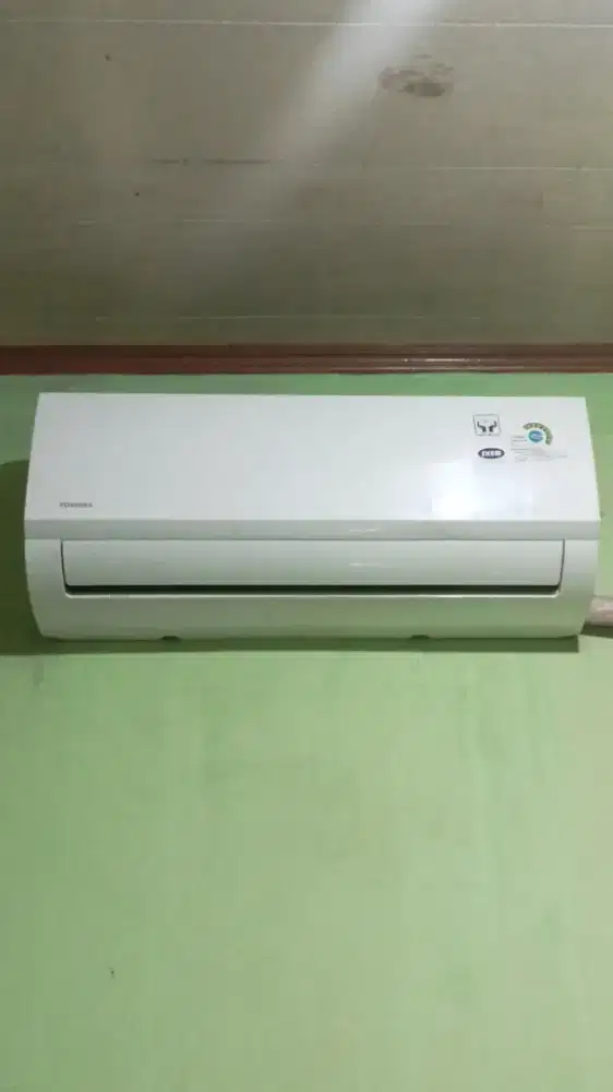 ac Toshiba 1/2 pk