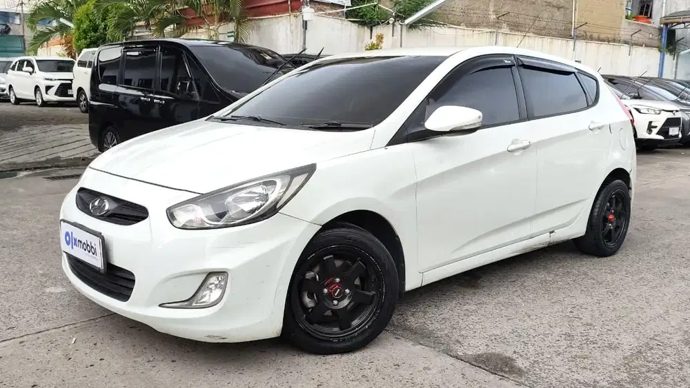 DP 5% Hyundai Avega 1.4 Bensin-AT 2013 6BC